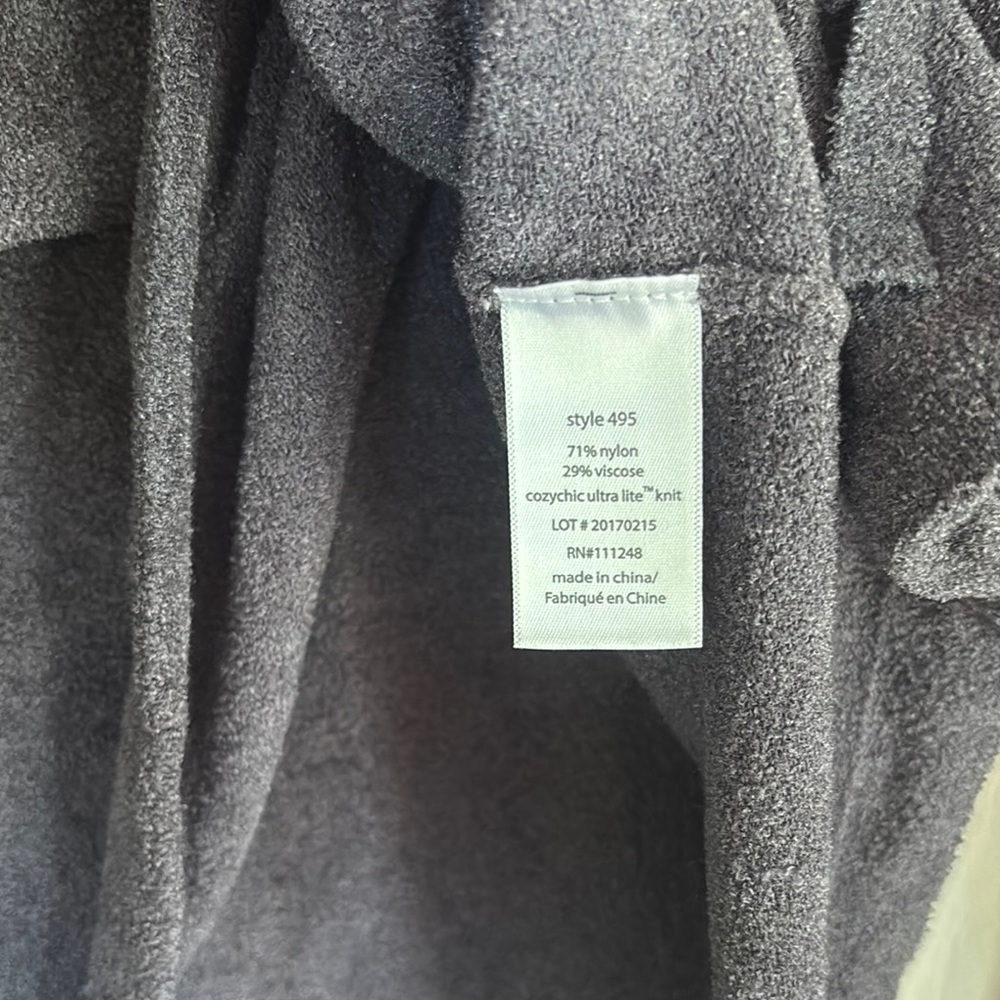 Barefoot Dreams Dark Gray Sweatshirt - Picture 6 of 6